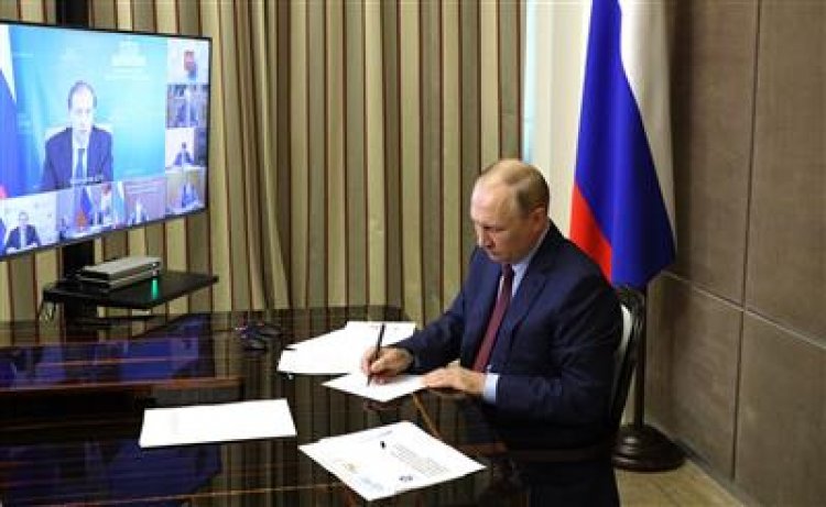 Путин: надо помочь "Звезде" выполнить ожидания "НОВАТЭКа" по строительству танкеров