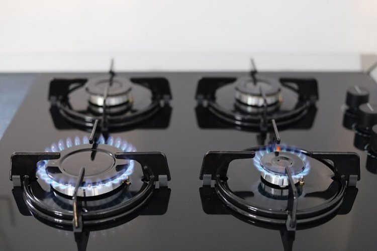 "Газпром" в 2022 году почти вдвое снизил экспорт газа в страны дальнего зарубежья