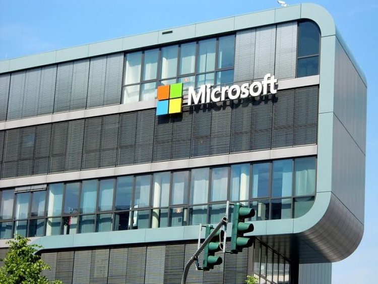 Microsoft перестанет продлевать подписки корпоративным клиентам в России