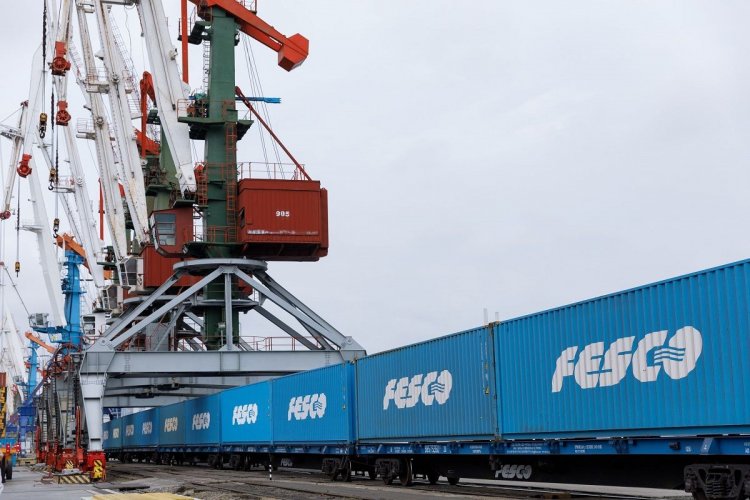 FESCO запустила регулярный контейнерный поезд из Владивостока в Тольятти